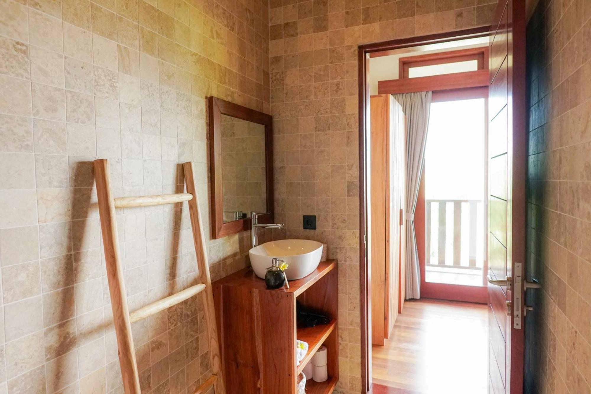 Tropical Beach House Bali 塞米亚克 外观 照片