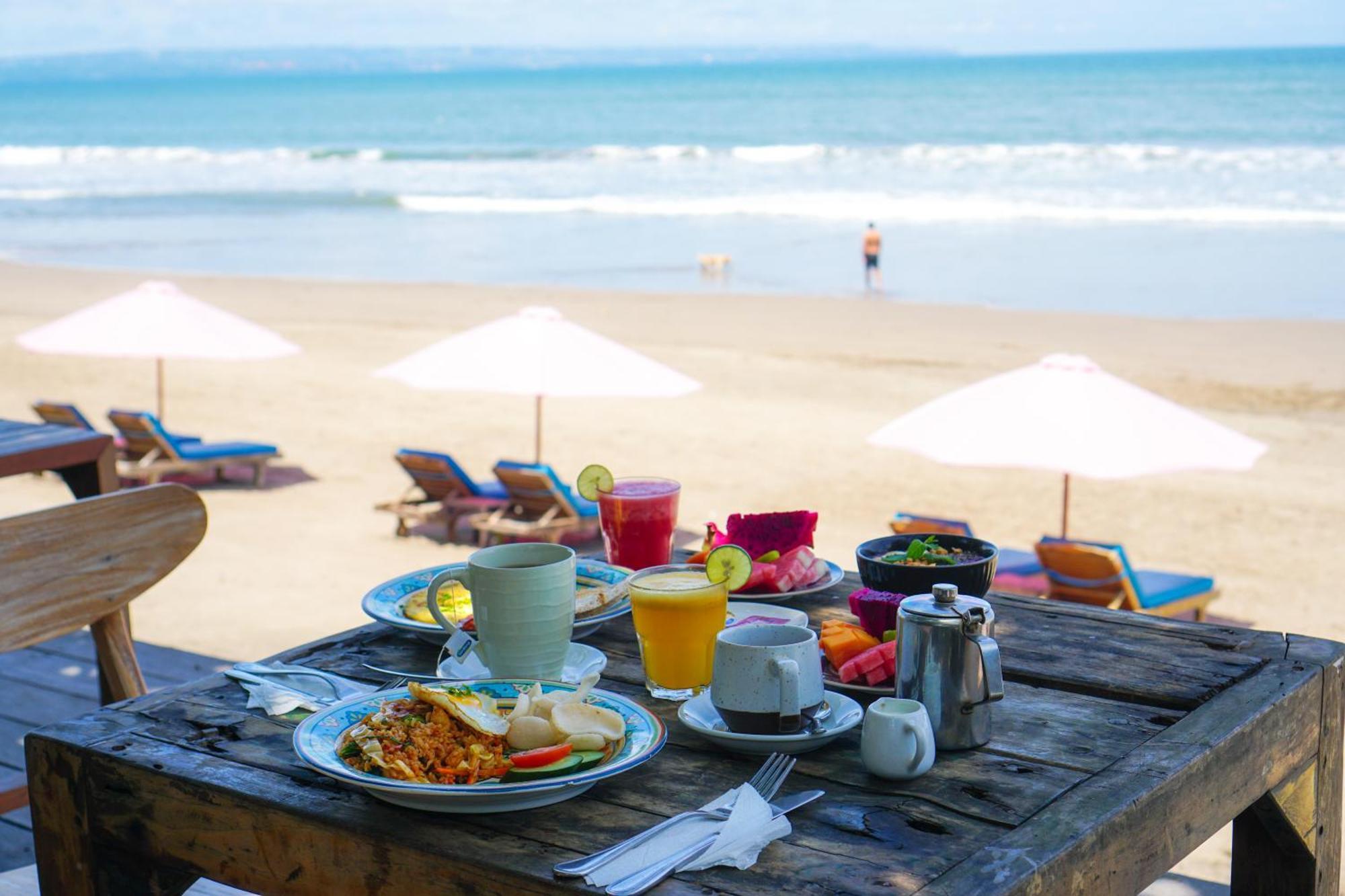 Tropical Beach House Bali 塞米亚克 外观 照片