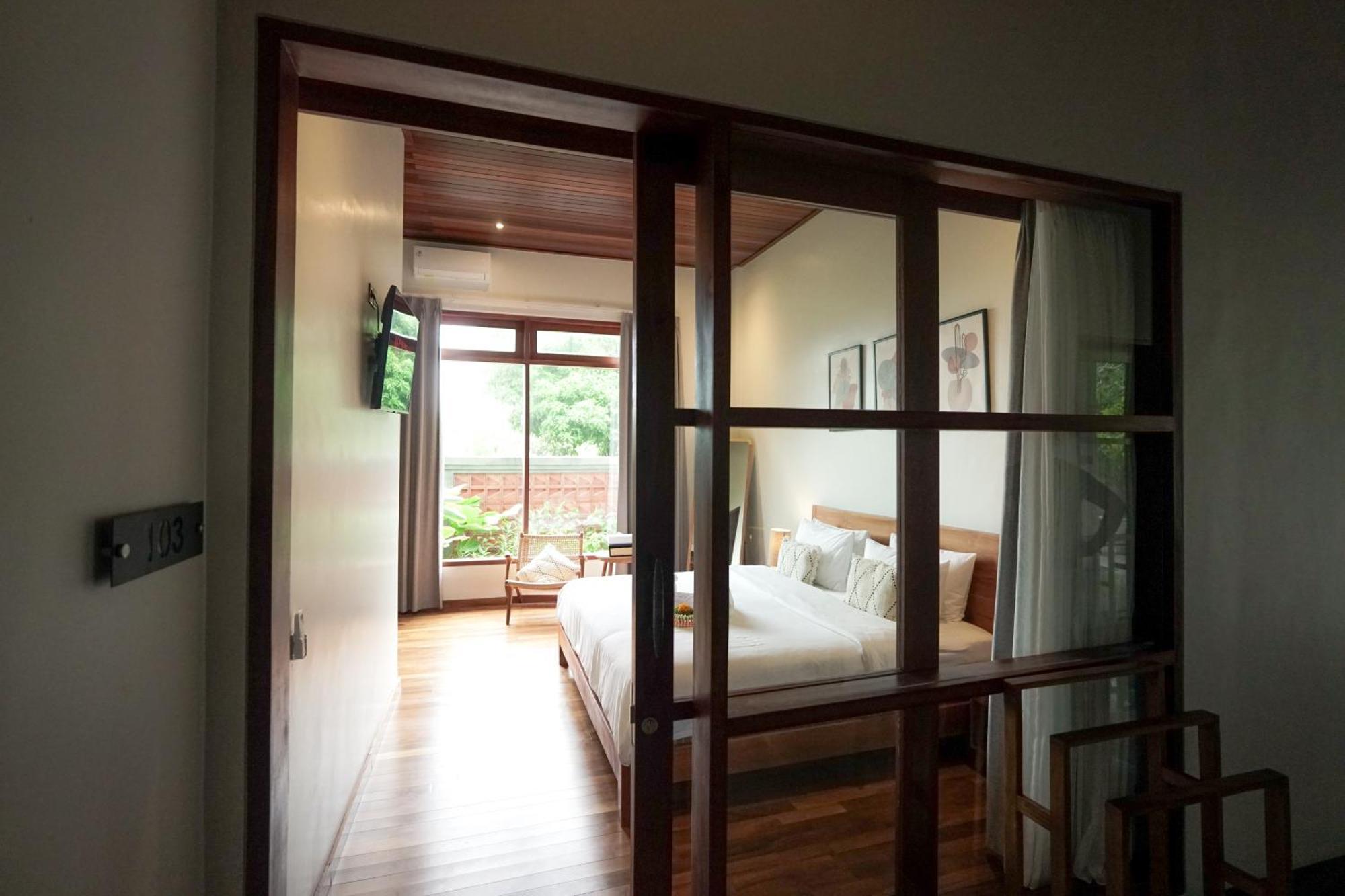 Tropical Beach House Bali 塞米亚克 客房 照片